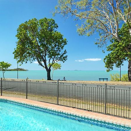 Whitsunday Waterfront Apartments Еърли Бийч Екстериор снимка