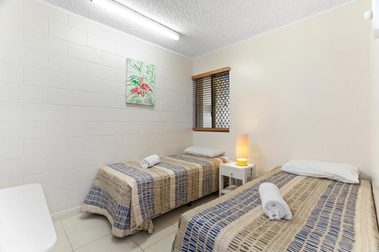 Whitsunday Waterfront Apartments Еърли Бийч Екстериор снимка