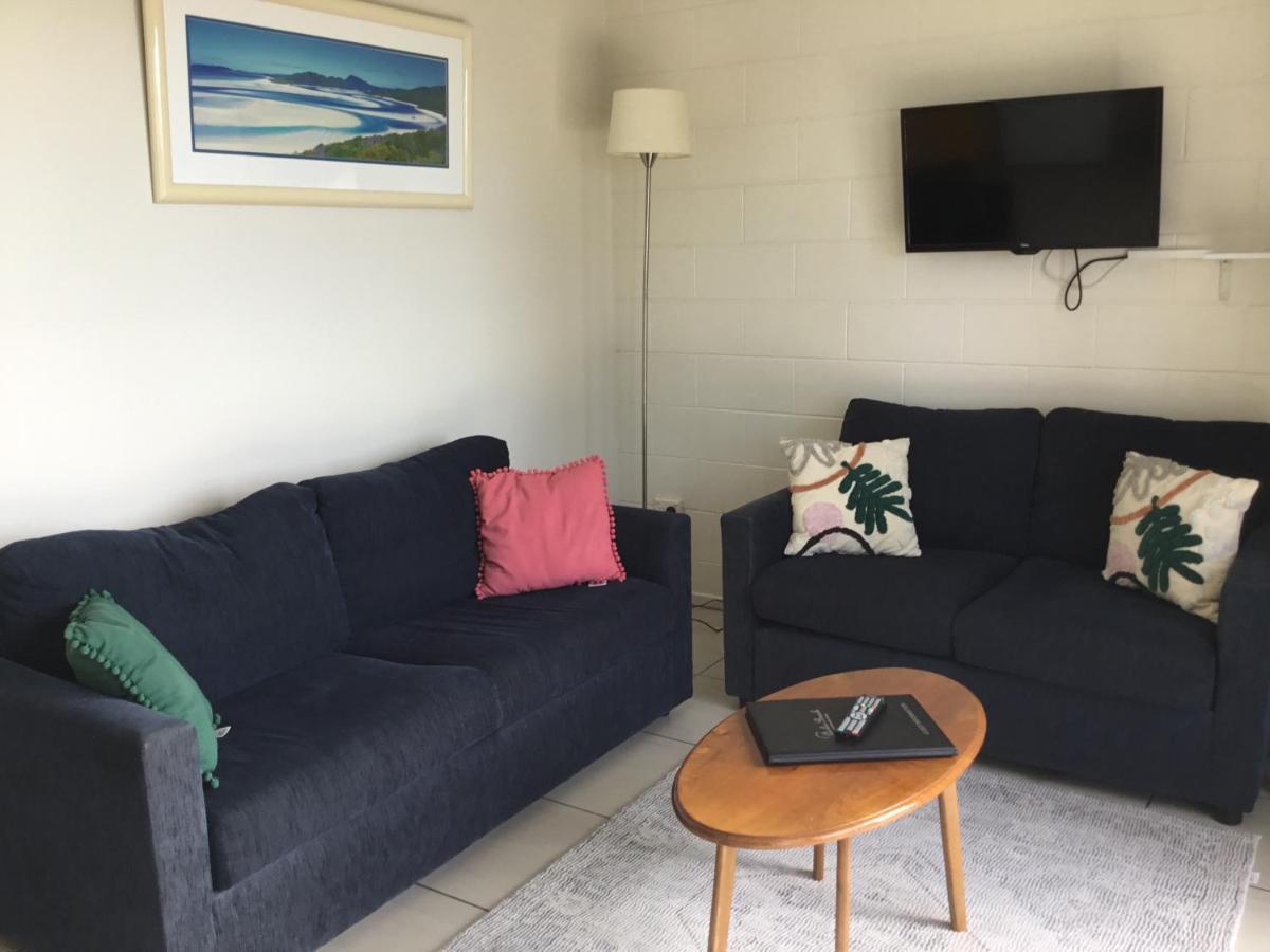 Whitsunday Waterfront Apartments Еърли Бийч Екстериор снимка