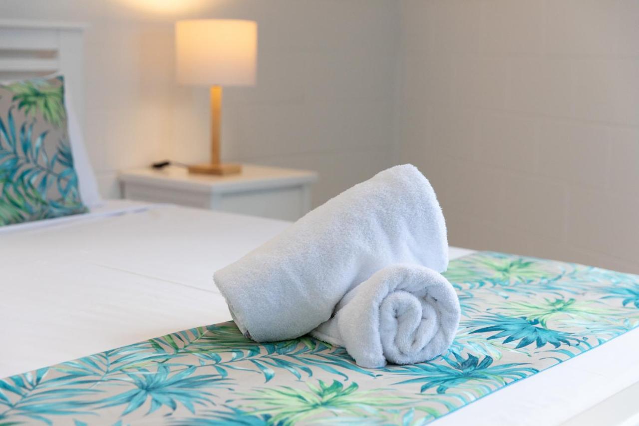 Whitsunday Waterfront Apartments Еърли Бийч Екстериор снимка
