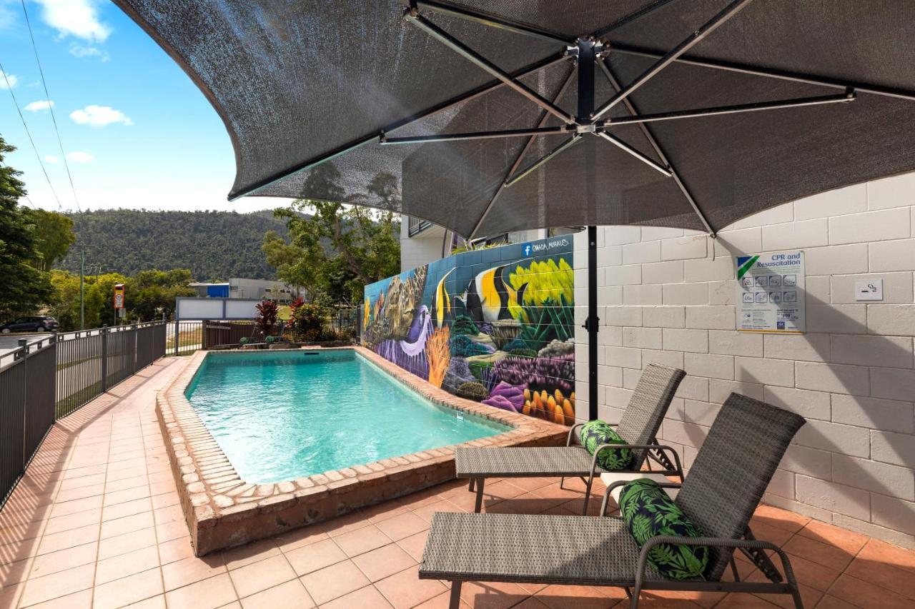 Whitsunday Waterfront Apartments Еърли Бийч Екстериор снимка