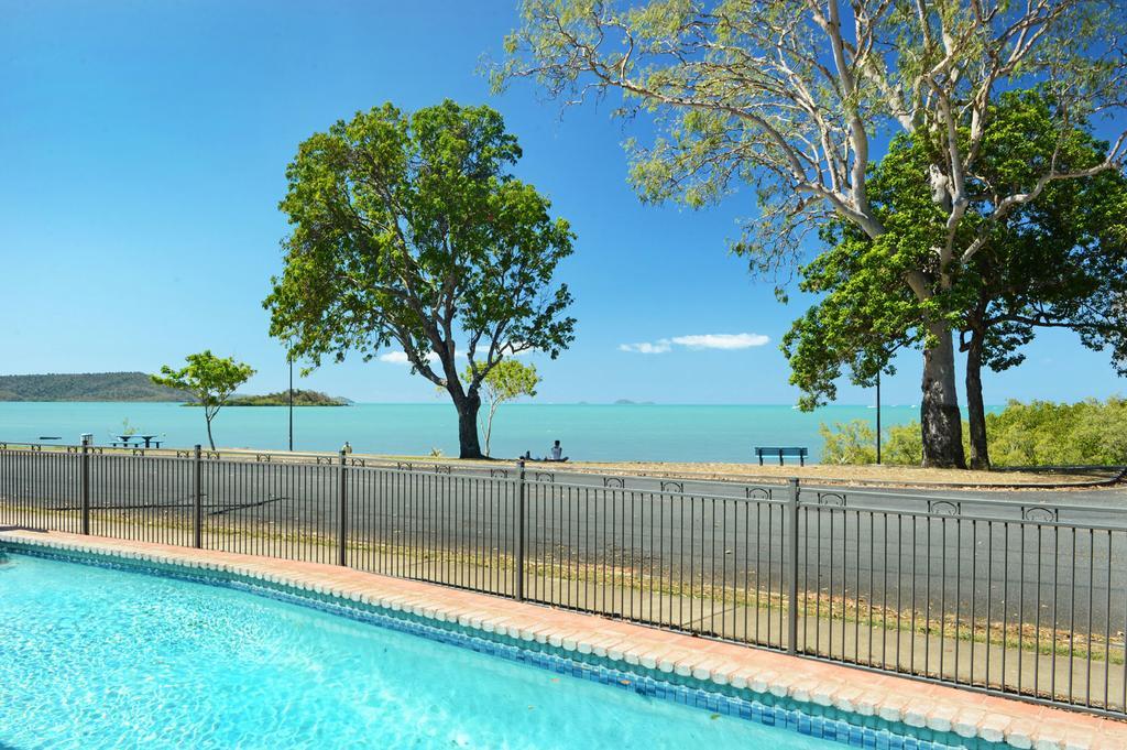 Whitsunday Waterfront Apartments Еърли Бийч Екстериор снимка