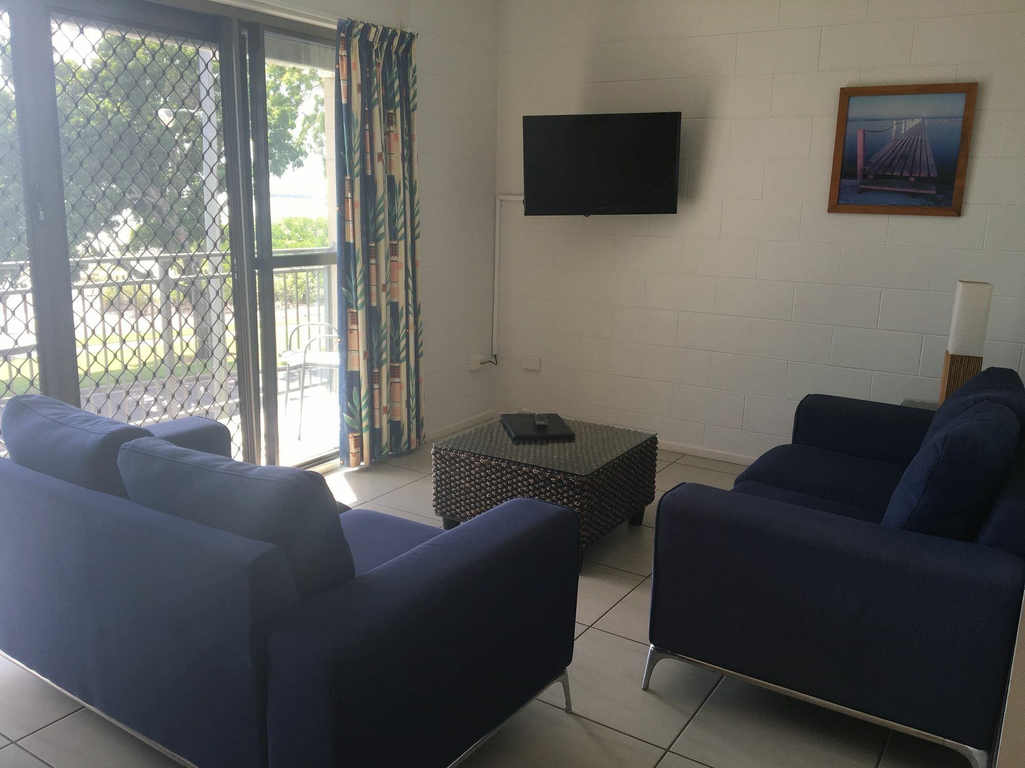 Whitsunday Waterfront Apartments Еърли Бийч Екстериор снимка