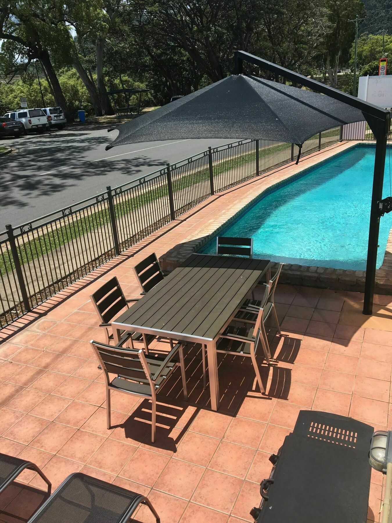Whitsunday Waterfront Apartments Еърли Бийч Екстериор снимка