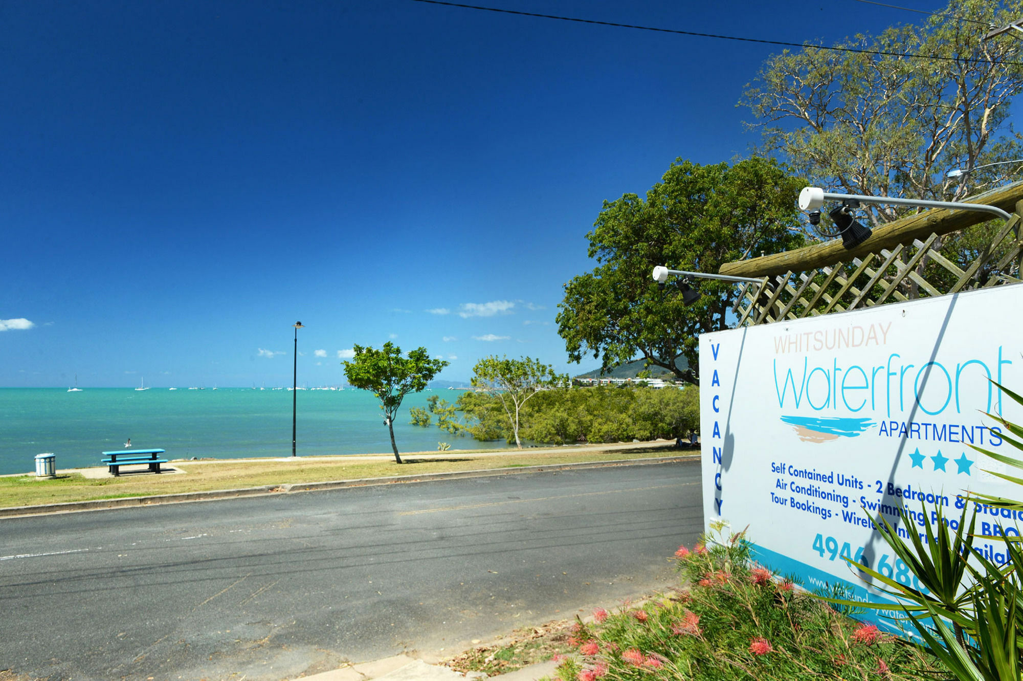 Whitsunday Waterfront Apartments Еърли Бийч Екстериор снимка